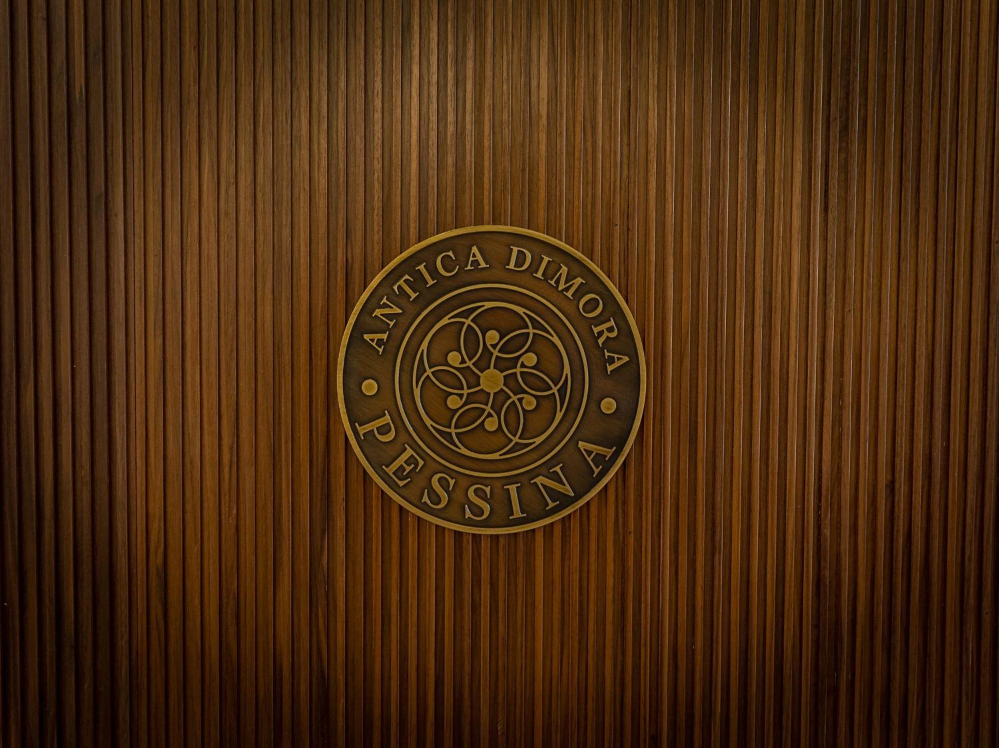 Hotel Antica Dimora Pessina Neapel Exterior foto